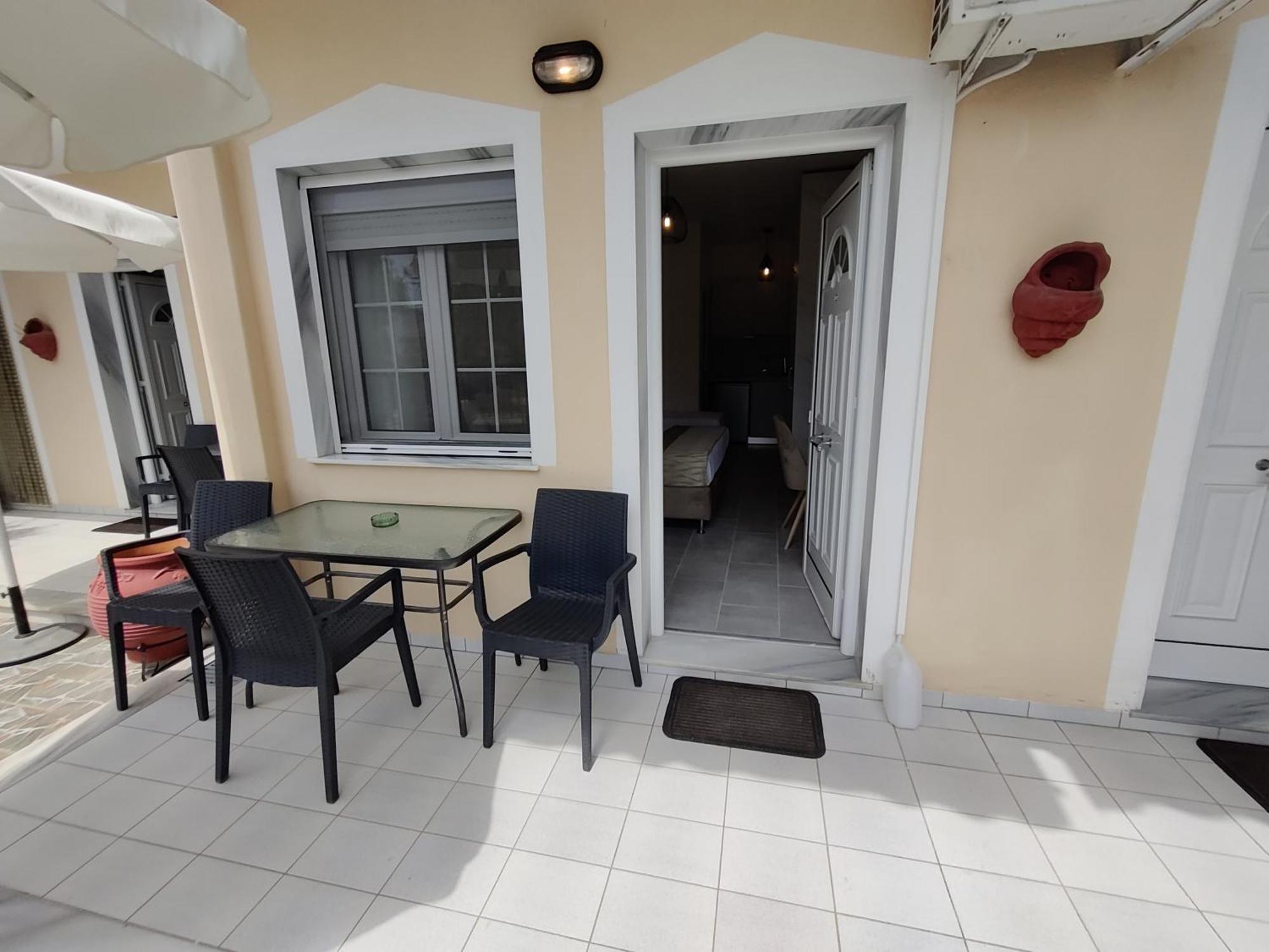 Studios Apollon Chrysi Ammoudia Exterior photo